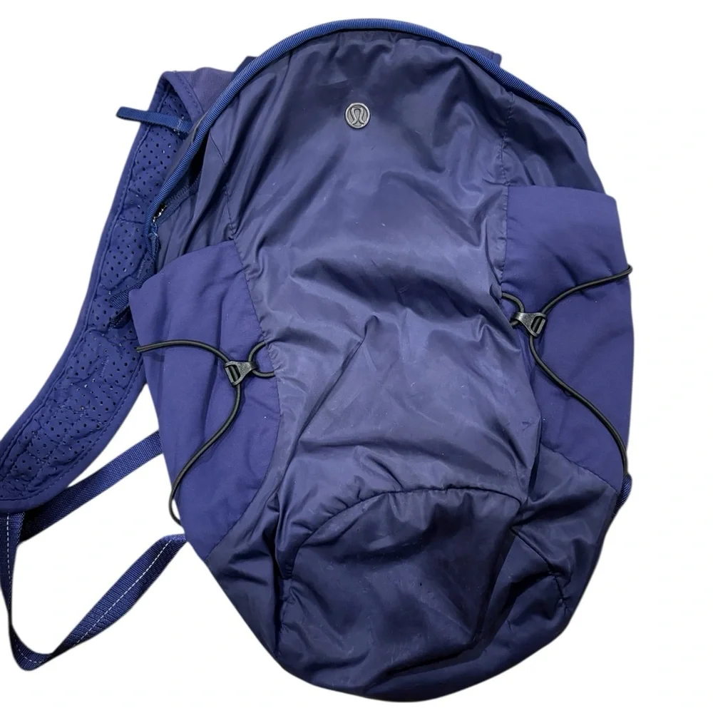 Lululemon Run All Day Backpack II 13L in Gatsby Blue